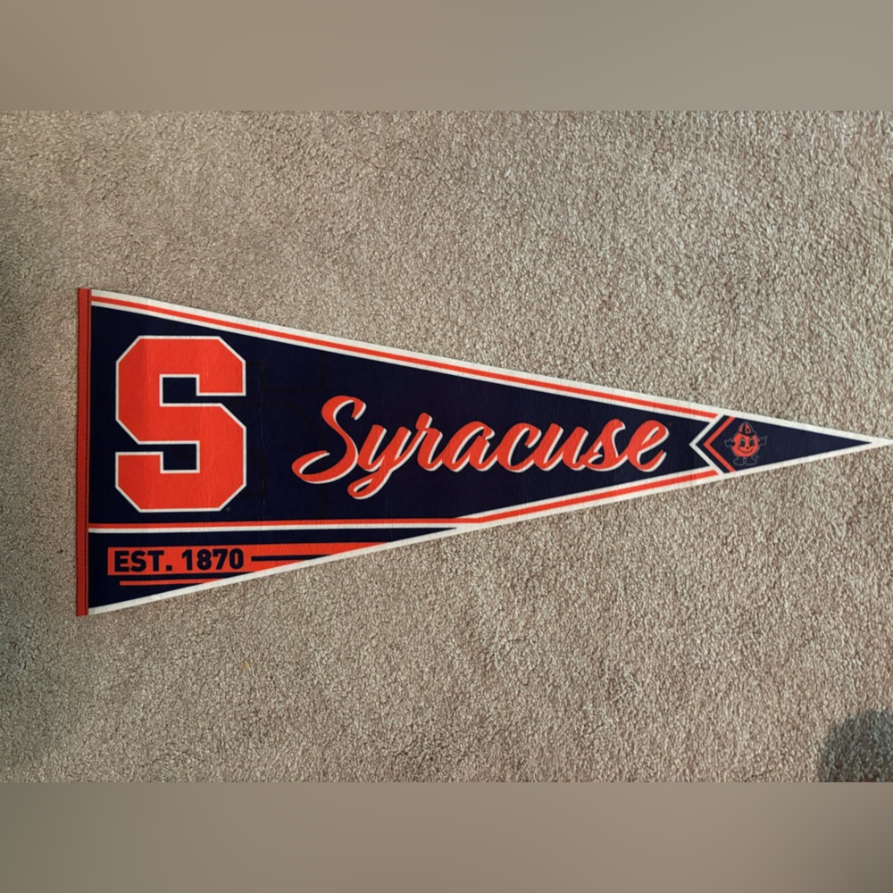 Syracuse University Pennant